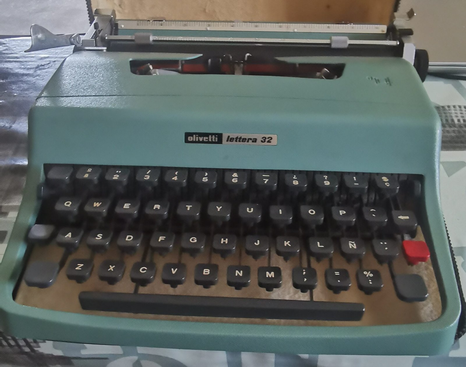 Máquina de Escribir Olivetti Lettera 32 Vintage | Años 60