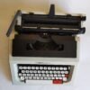 Máquina de Escribir Olivetti Lettera 42 – Años 70 - Imagen 2