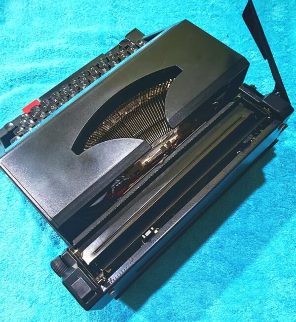Máquina de Escribir Olivetti SR121 Deluxe  | Años 70 - Imagen 7