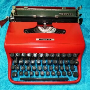 Máquina de Escribir Vintage Olivetti Pluma 22 - color rojo