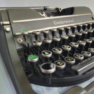 Maquina de escribir Underwood Universal totalmente funcional