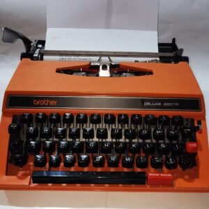 Brother De Luxe 650 TR – Potencia Mecánica y Estilo Retro