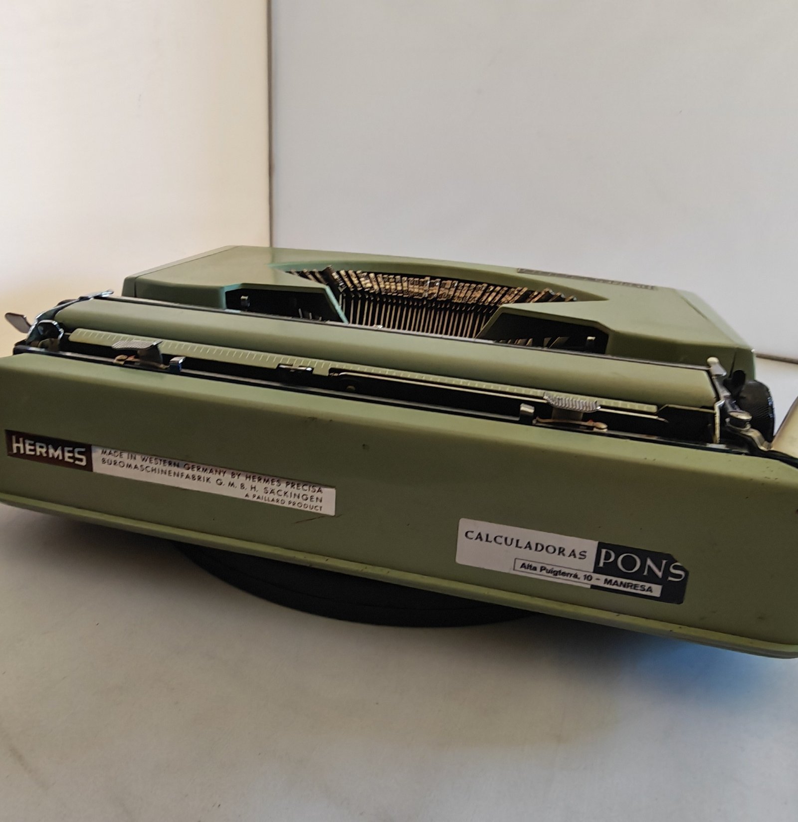 Hermes Baby Verde Mint | Máquina de Escribir Vintage Suiza - Image 9